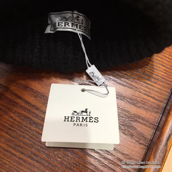 愛馬仕HERMES 秋冬新款 時尚爆款狐狸毛球羊絨帽 LLWJ8715